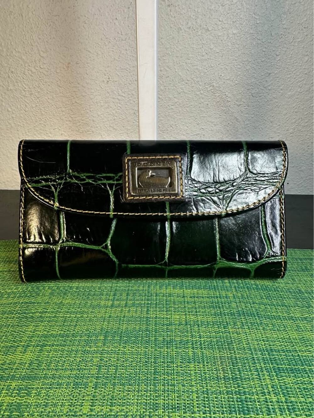 Dooney & Bourke Denison Continental Clutch Wallet - Deep Green w/Green Veins